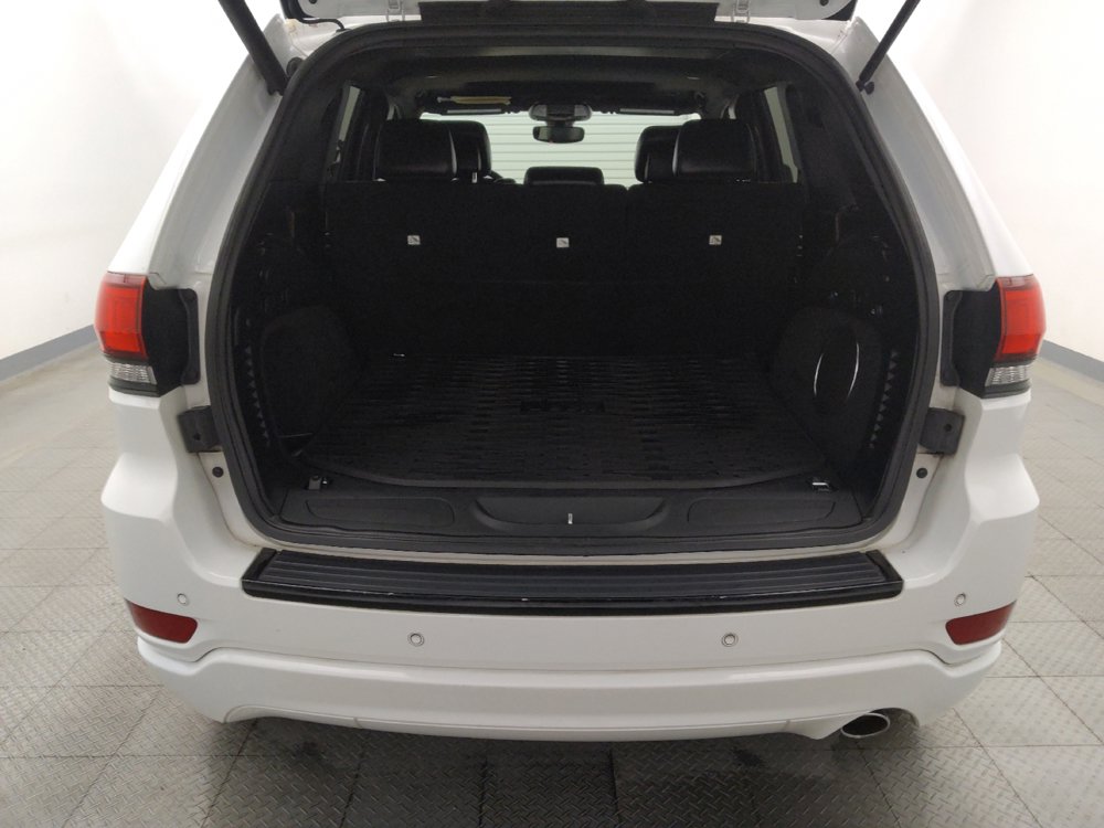 Used 2018 Jeep Grand Cherokee Altitude AWD/4WD image 29