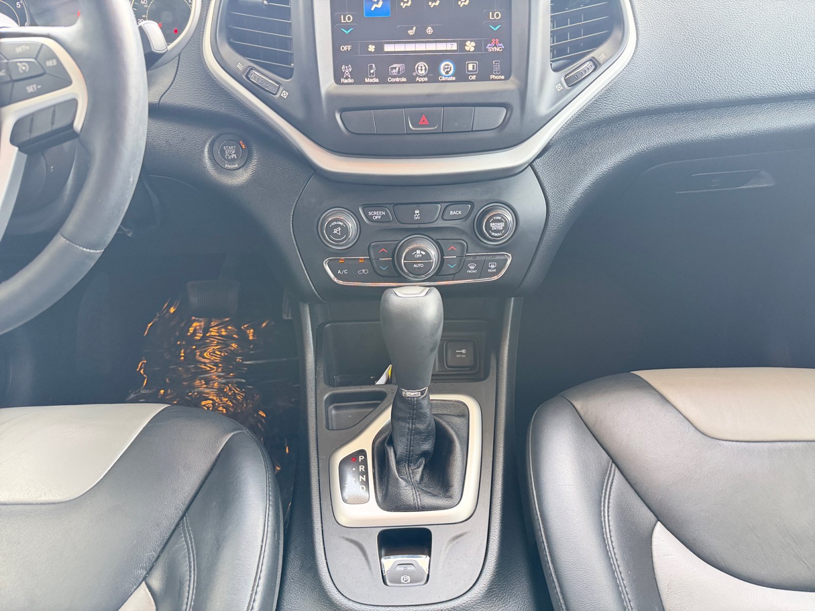 Used 2014 Jeep Cherokee Limited FWD image 18