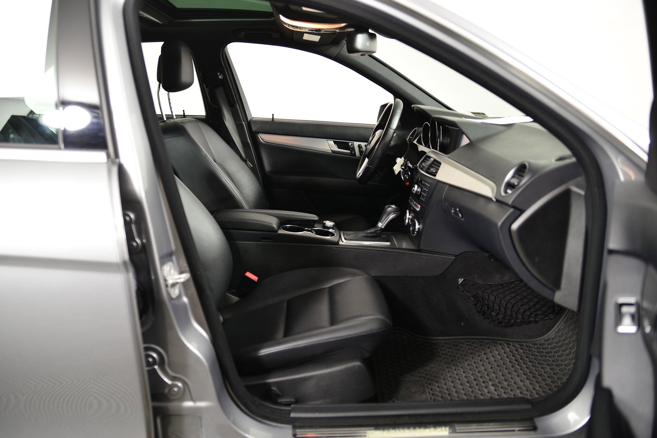 Used 2013 Mercedes-Benz C 300 C 300 Sport image 20
