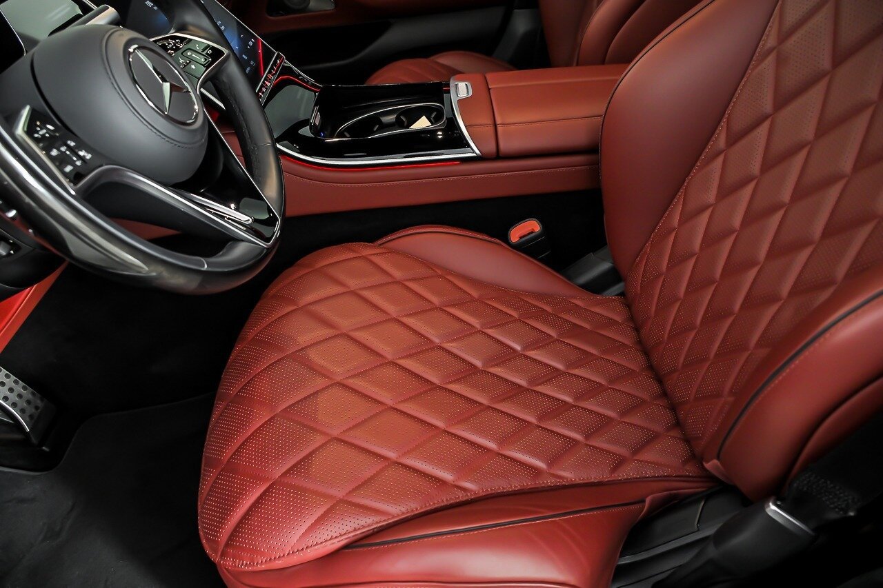 Used 2024 Mercedes-Benz S 580e 4MATIC Sedan image 18