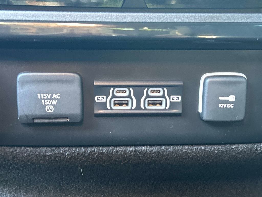 Used 2022 Jeep Wagoneer Series III w/ Flexible Seating Group AWD/4WD image 22