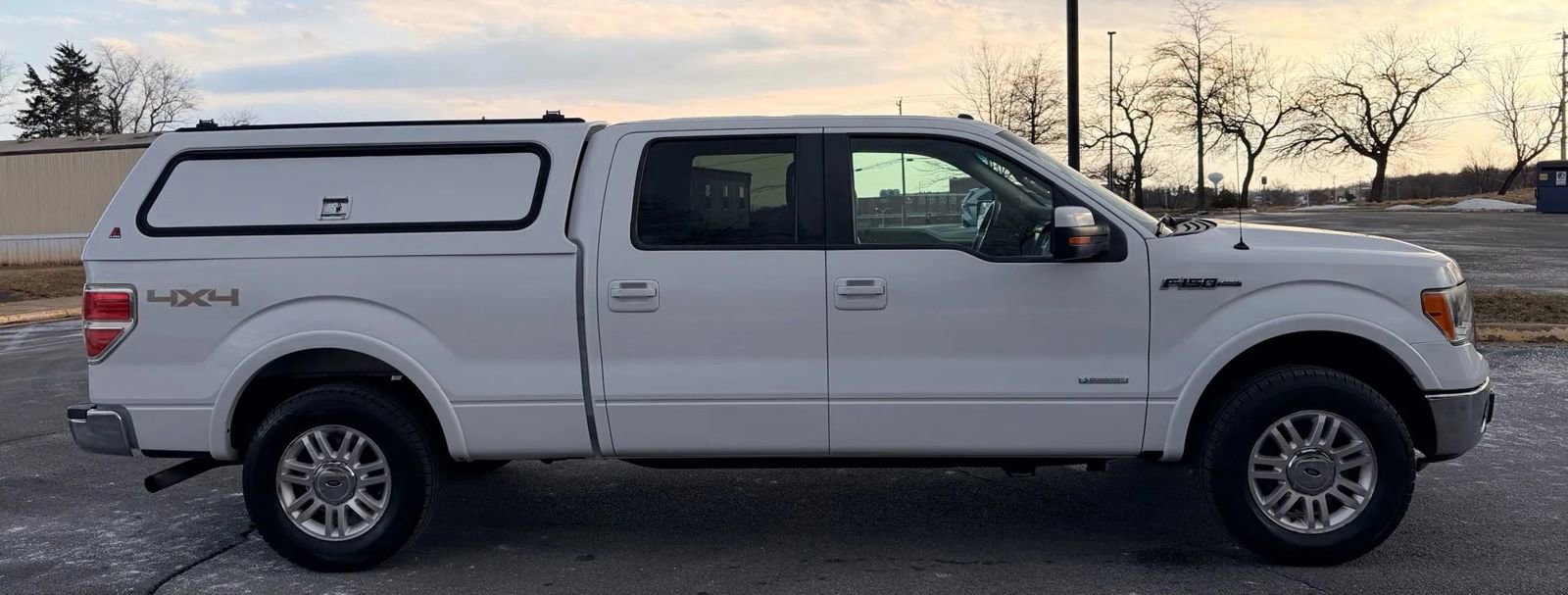 Used 2014 Ford F150 Lariat w/ Equipment Group 501A Mid image 8