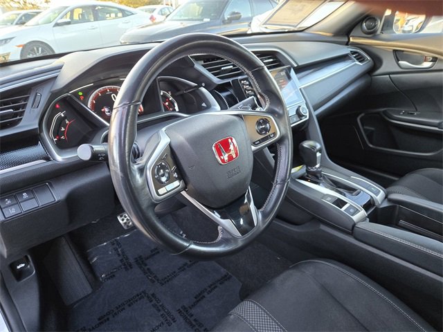 Used 2019 Honda Civic Sport image 12