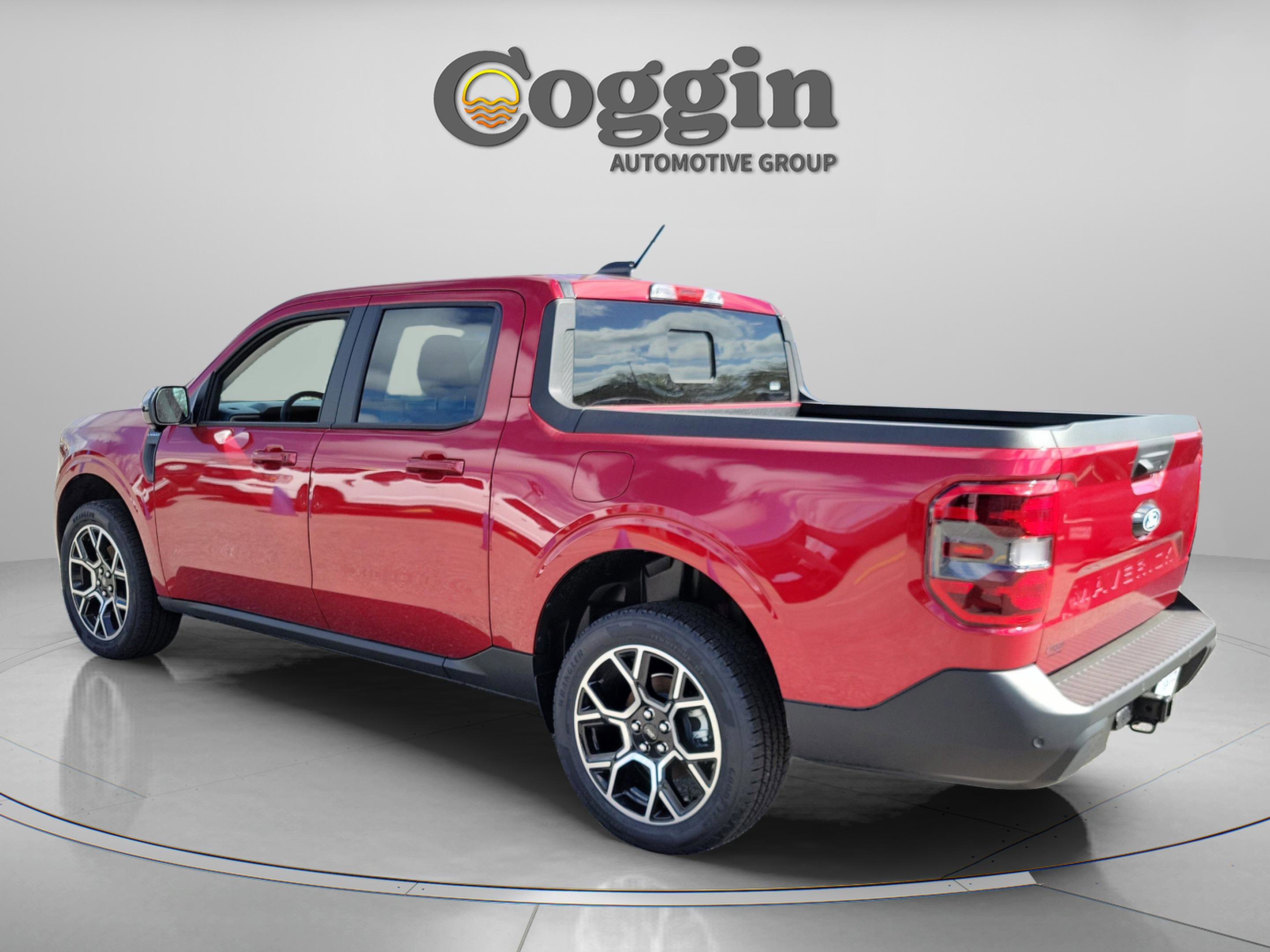 New 2026 Ford Maverick Lariat w/ 4K Tow Package image 4