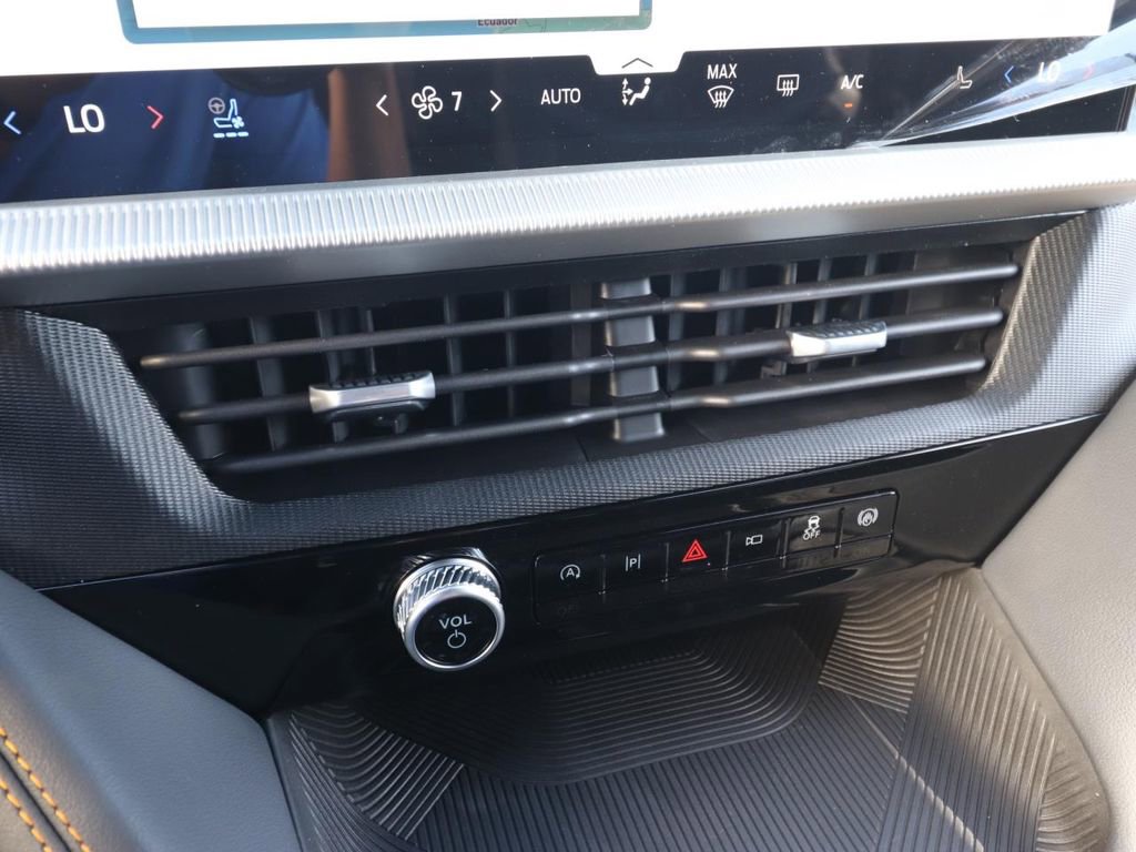 New 2026 Ford Explorer Tremor w/ Tremor Ultimate Package image 21
