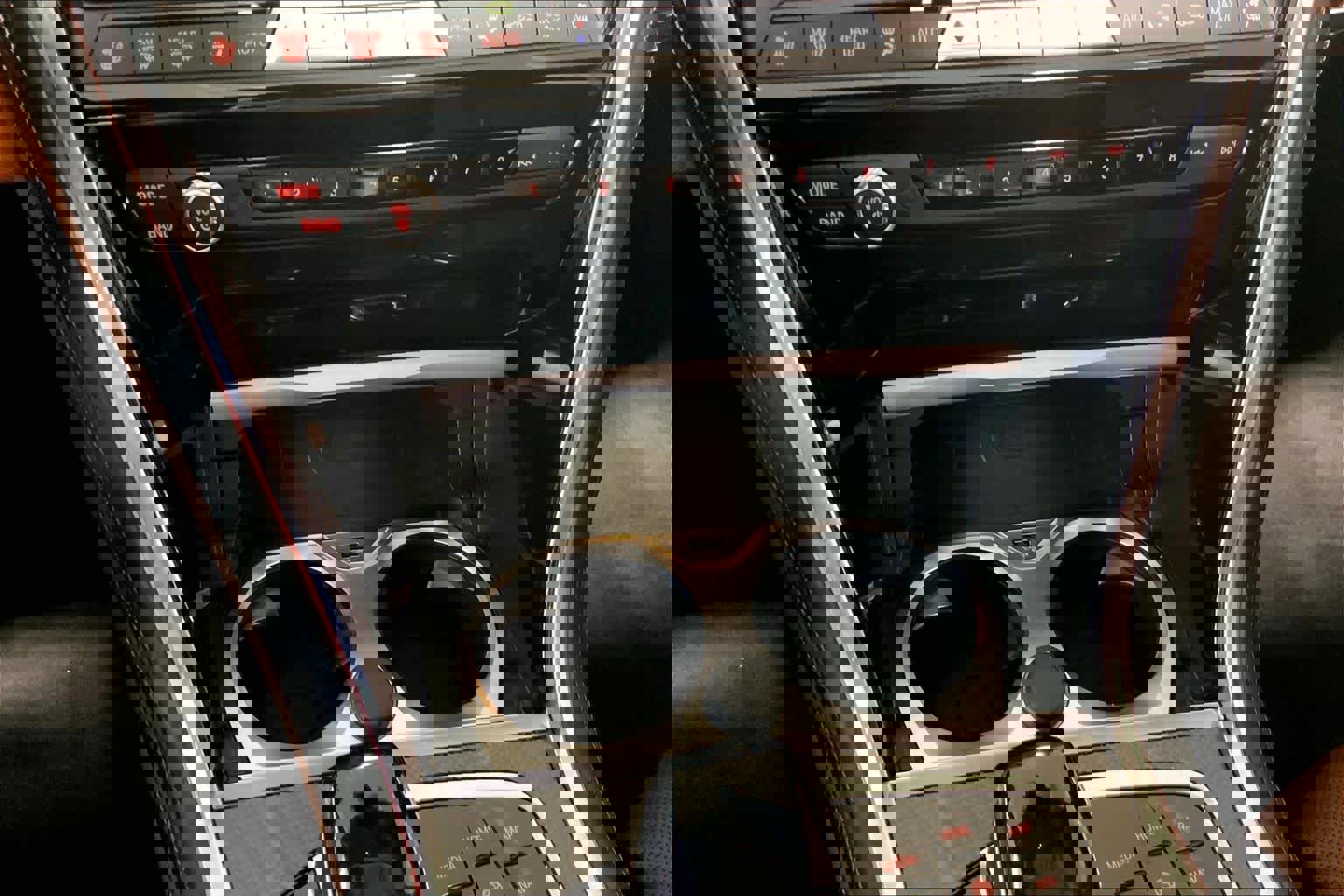 Used 2021 BMW M850i Gran Coupe xDrive image 33