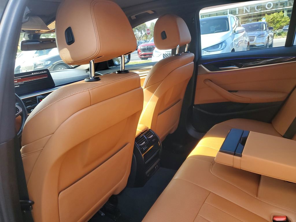 Used 2023 BMW 530i w/ M Sport Package image 10