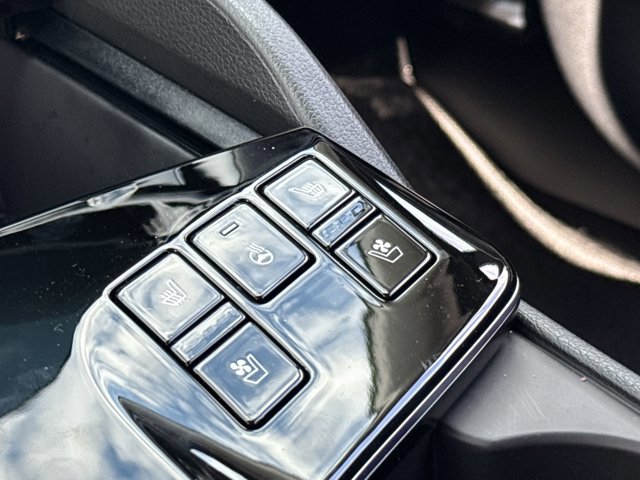 New 2025 Kia Sportage SX Prestige image 19