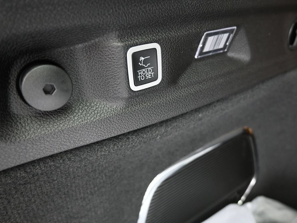 New 2025 Jeep Grand Cherokee L Summit AWD/4WD image 37