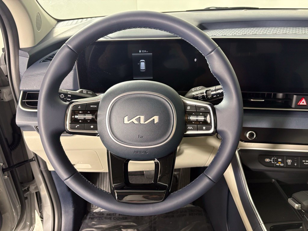 New 2026 Kia Carnival EX FWD image 22