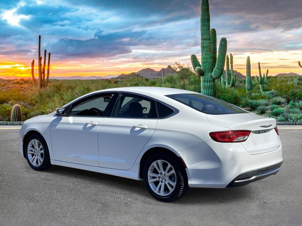 Used 2015 Chrysler 200 Limited FWD image 5