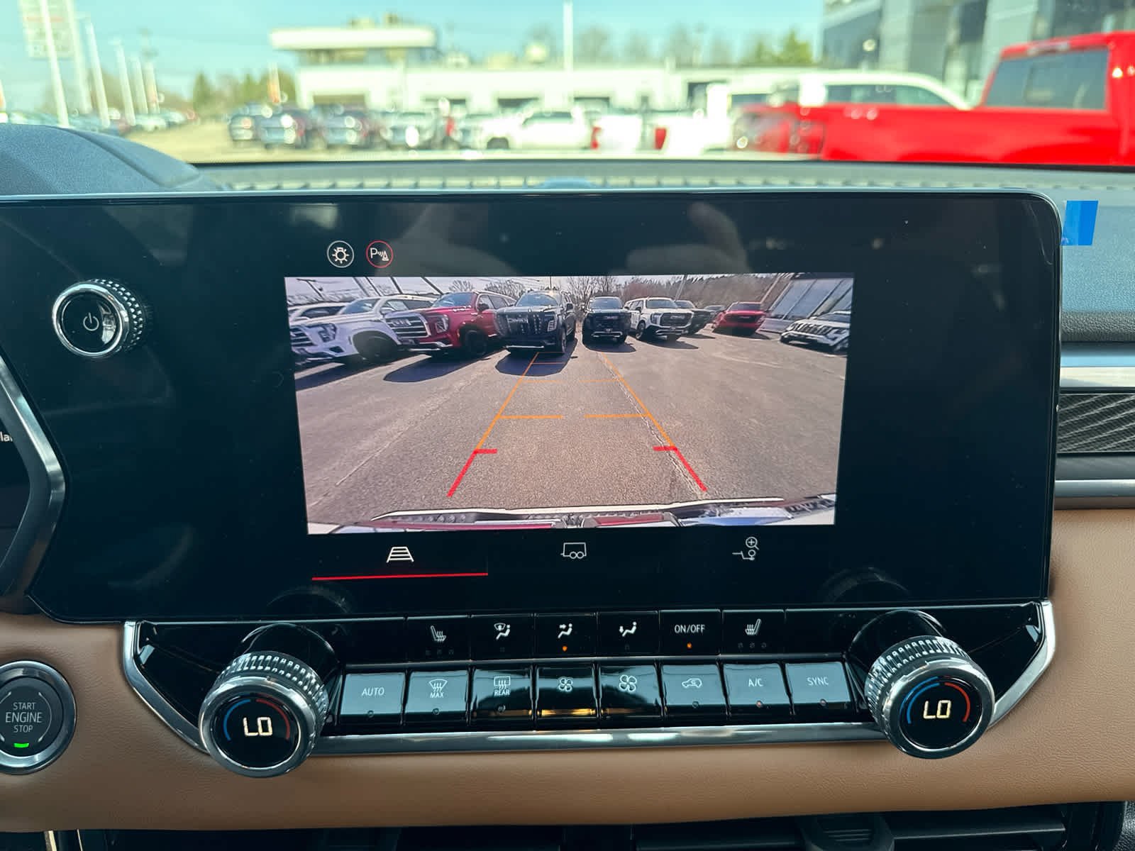 New 2026 GMC Canyon AT4 AWD/4WD image 18