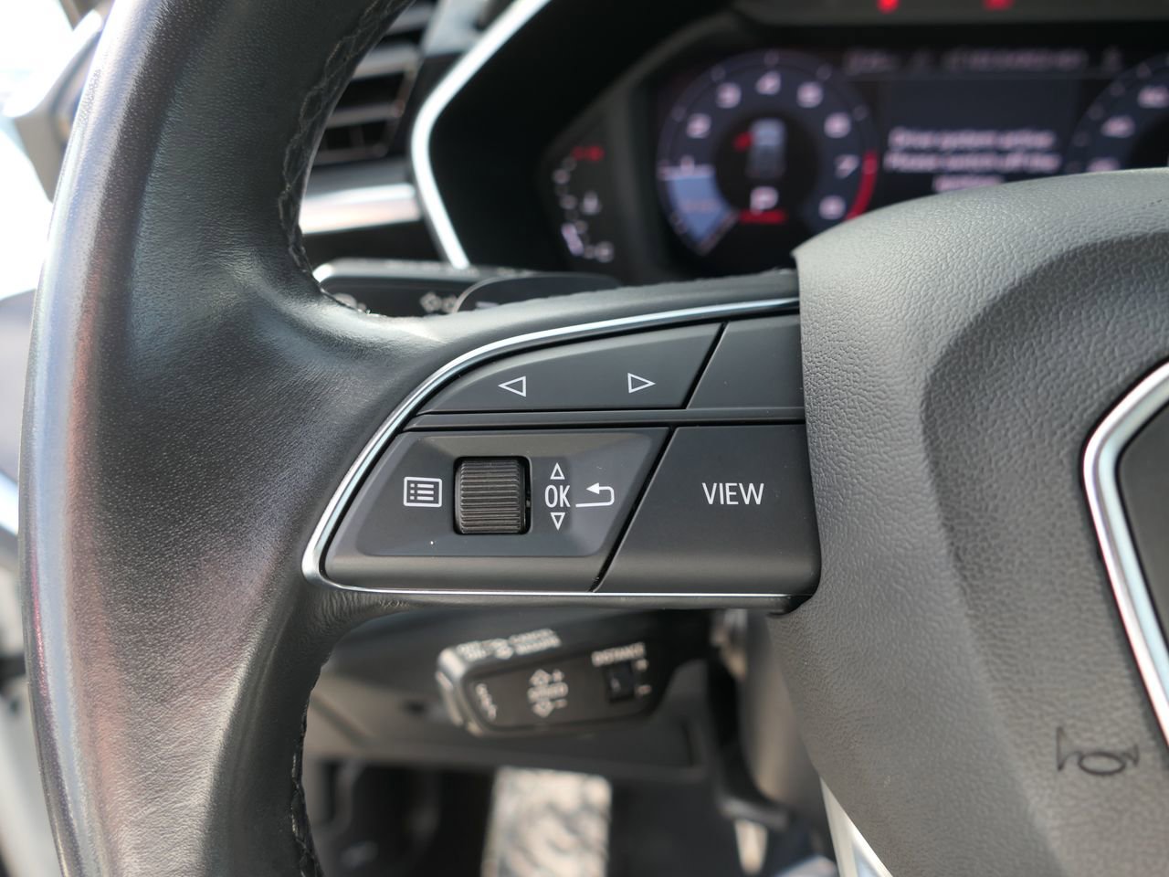 Used 2024 Audi Q3 2.0T Premium image 14