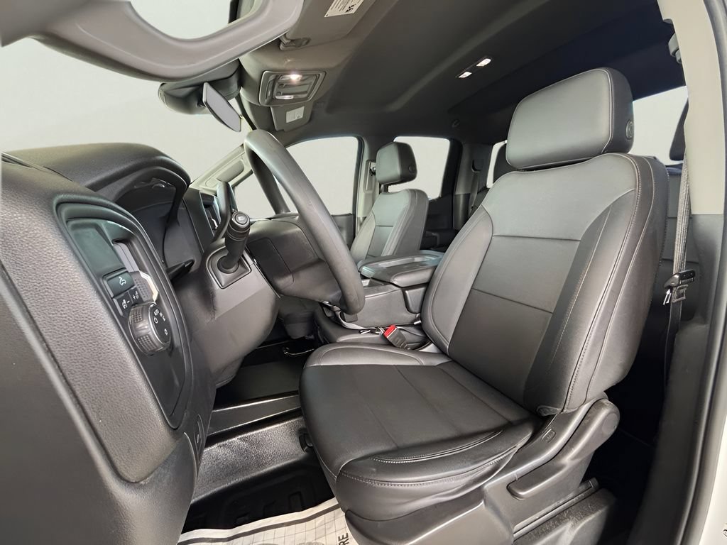 Used 2023 Chevrolet Silverado 1500 W/T RWD image 6