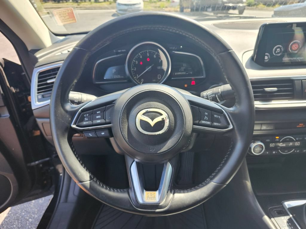 Used 2018 MAZDA MAZDA3 Grand Touring FWD image 28