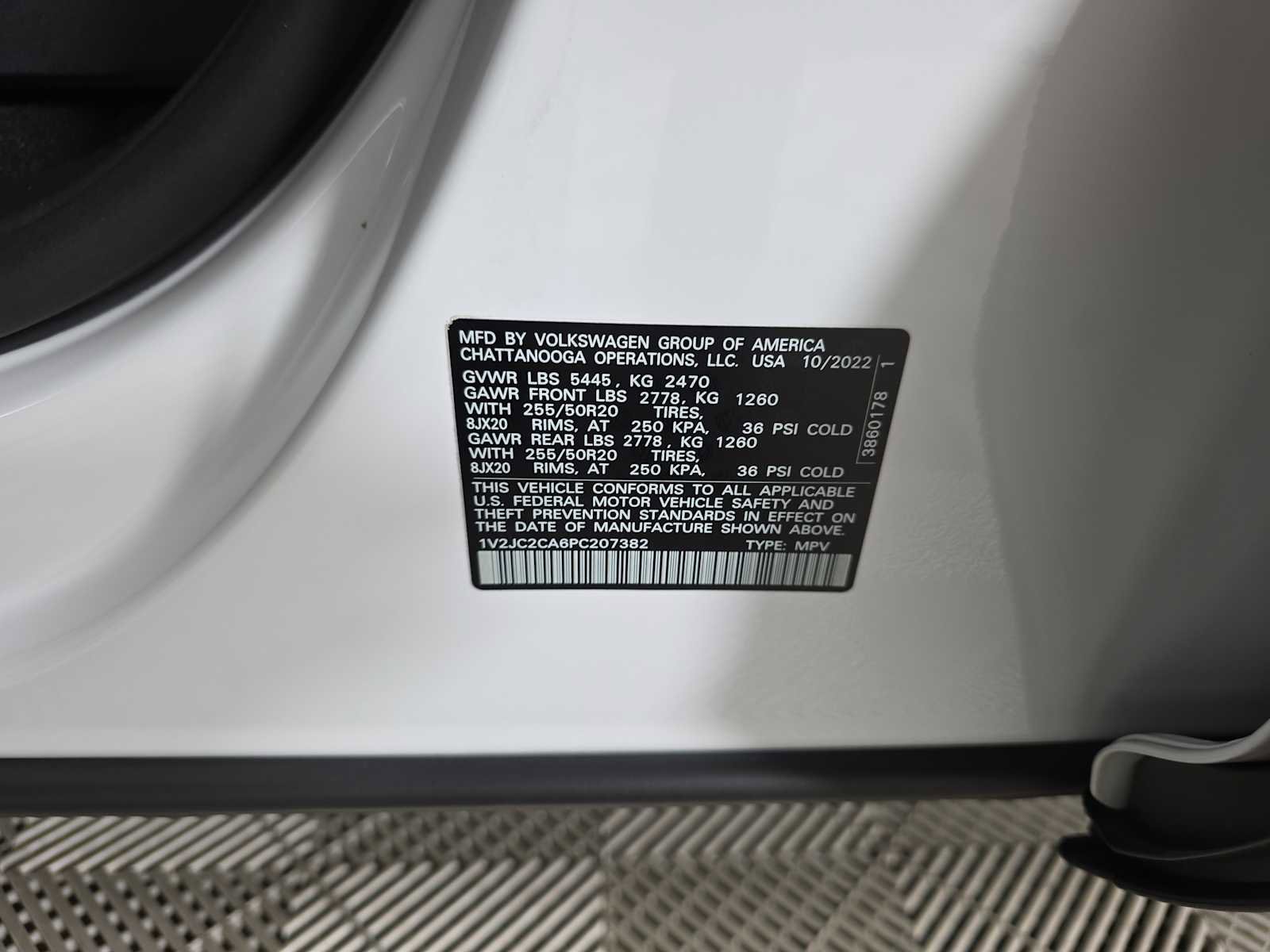 Used 2023 Volkswagen Atlas Cross Sport SE w/ Panoramic Sunroof Package image 35