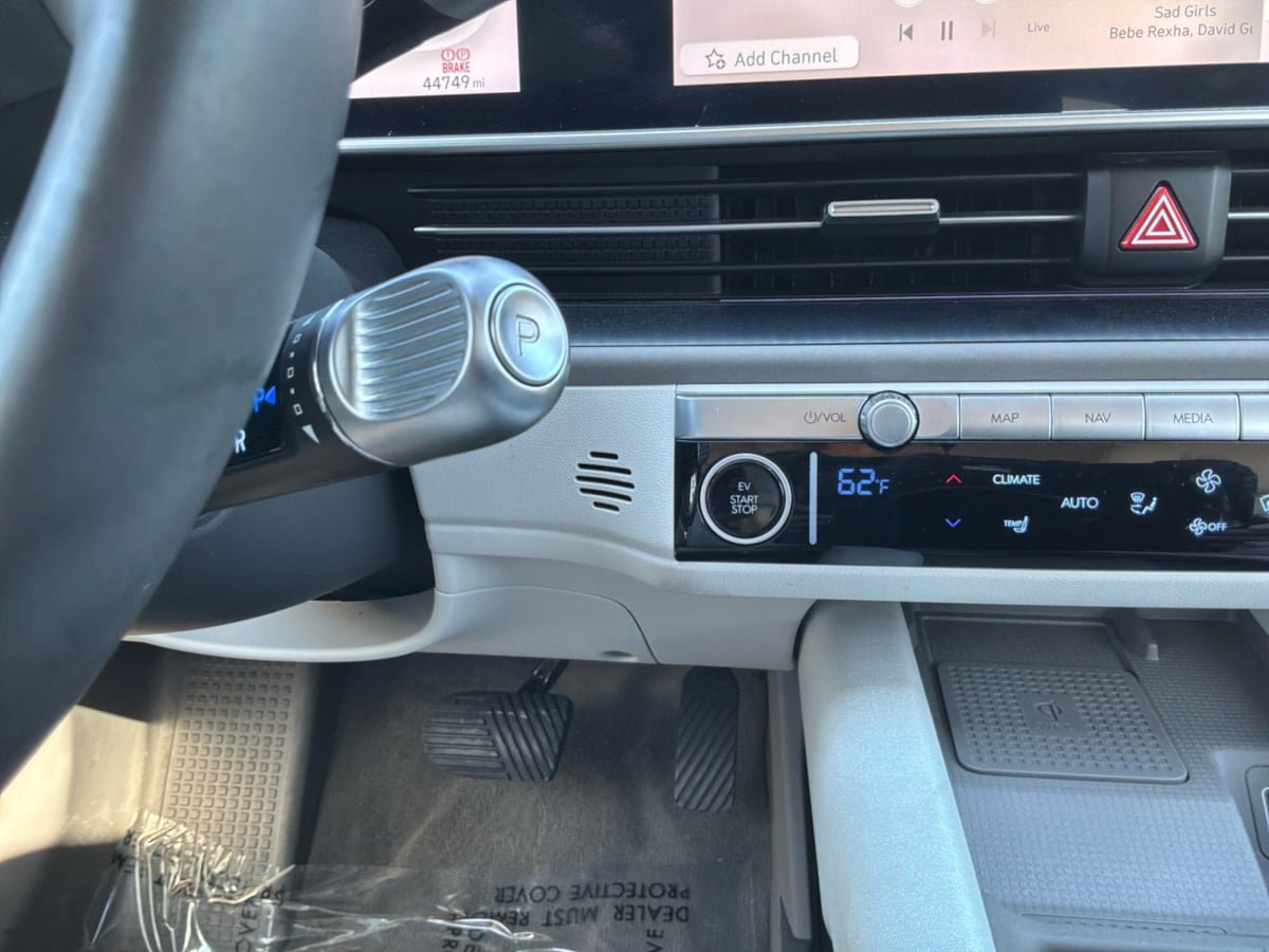 Used 2023 Hyundai Ioniq 6 SEL RWD image 17