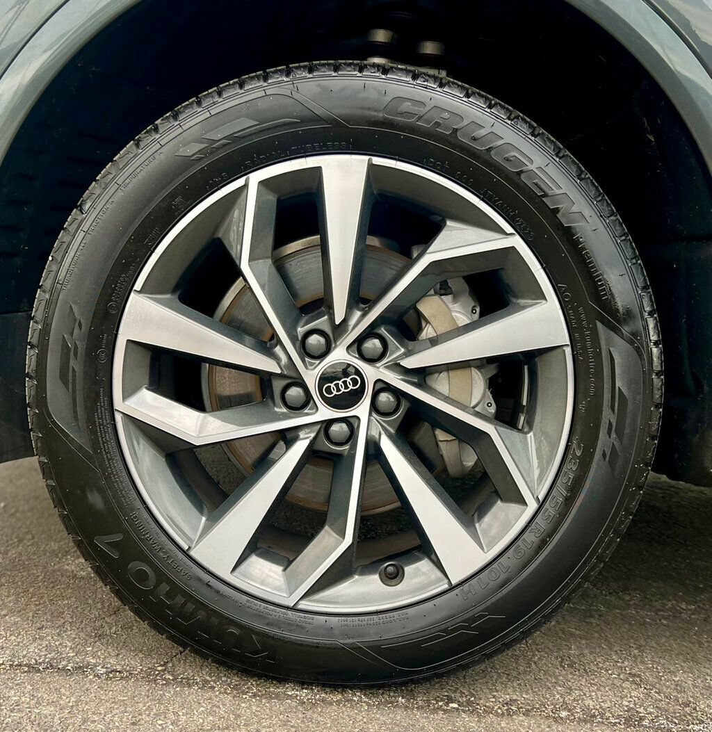 Used 2024 Audi Q5 2.0T Premium Plus w/ Premium Plus Package AWD/4WD image 32