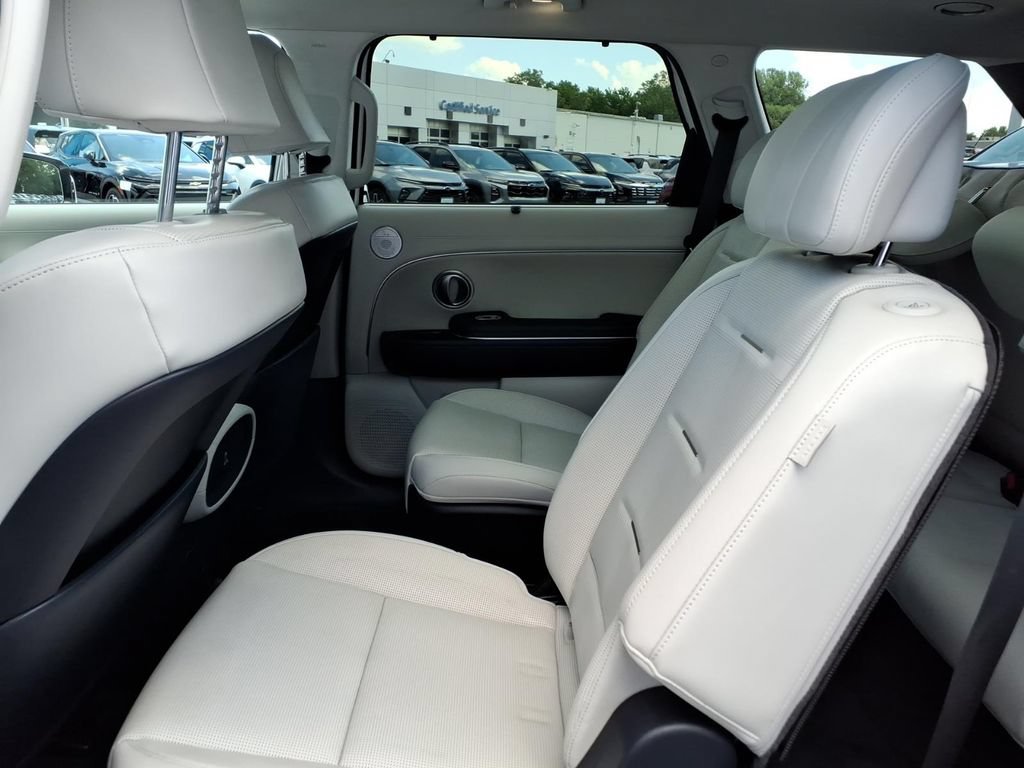 Used 2026 Hyundai Palisade Calligraphy AWD/4WD image 19