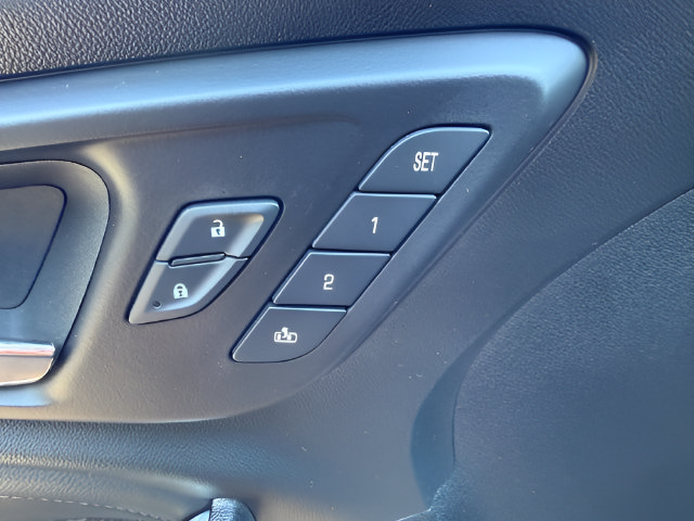Used 2024 Chevrolet Malibu LT FWD image 23