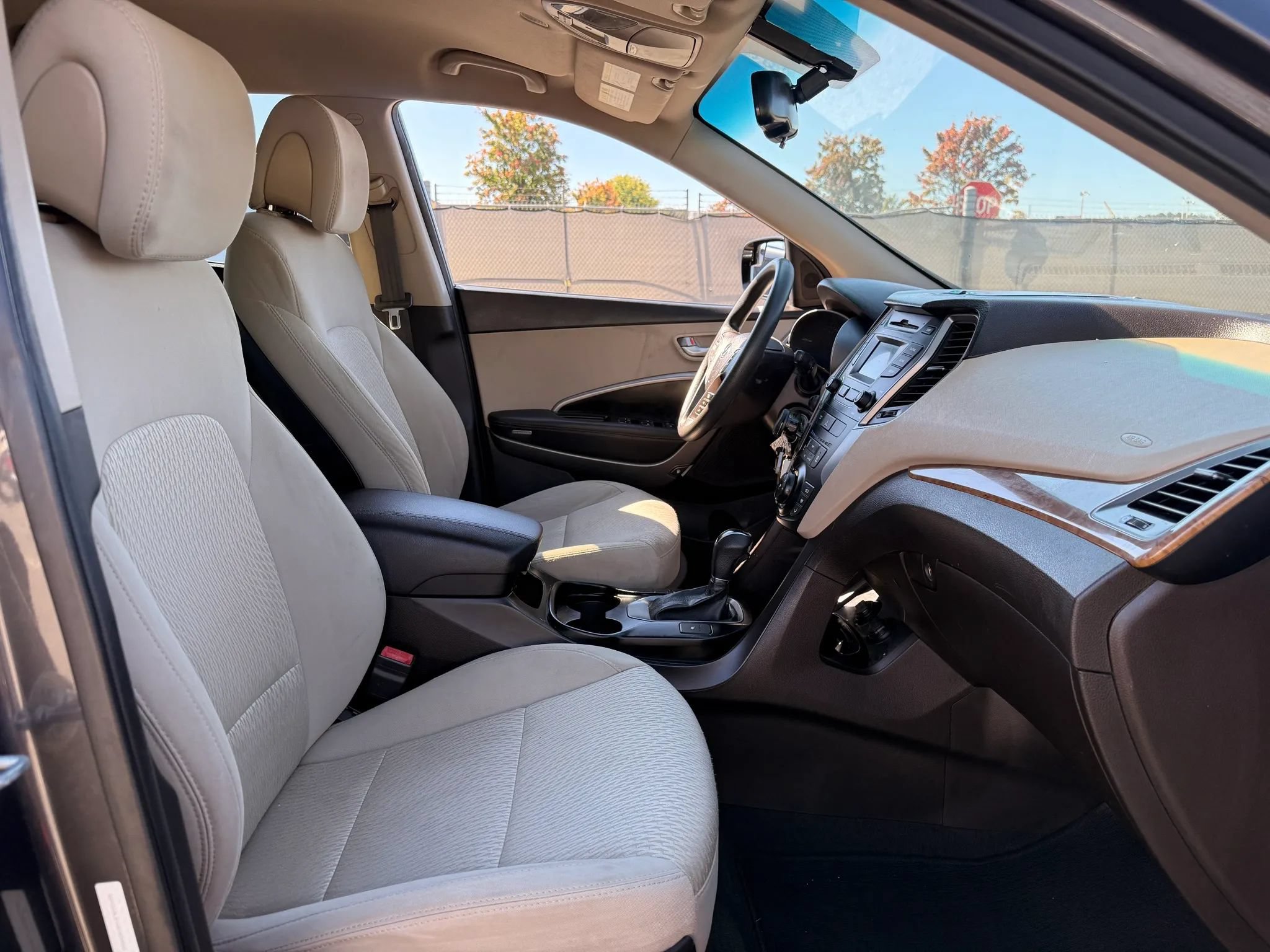 Used 2016 Hyundai Santa Fe Sport w/ Option Group 02 FWD image 18