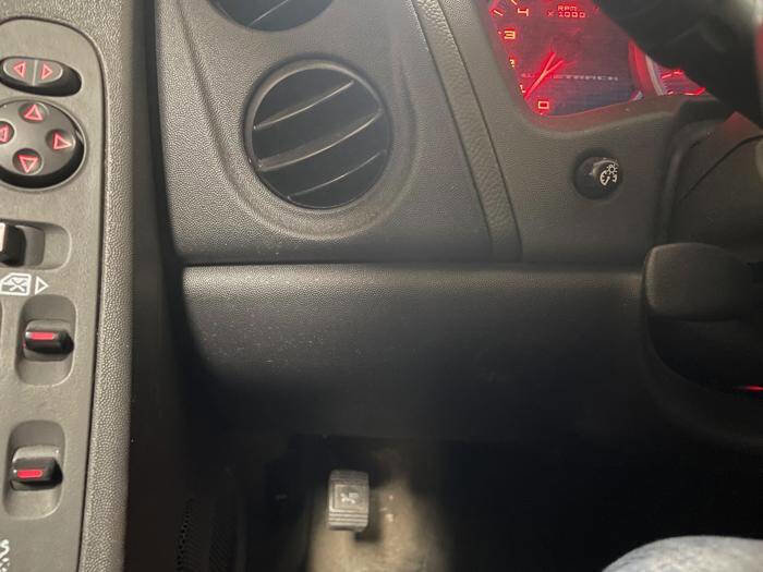 Used 2005 Pontiac Grand Prix GT w/ Leather Trim Package image 33