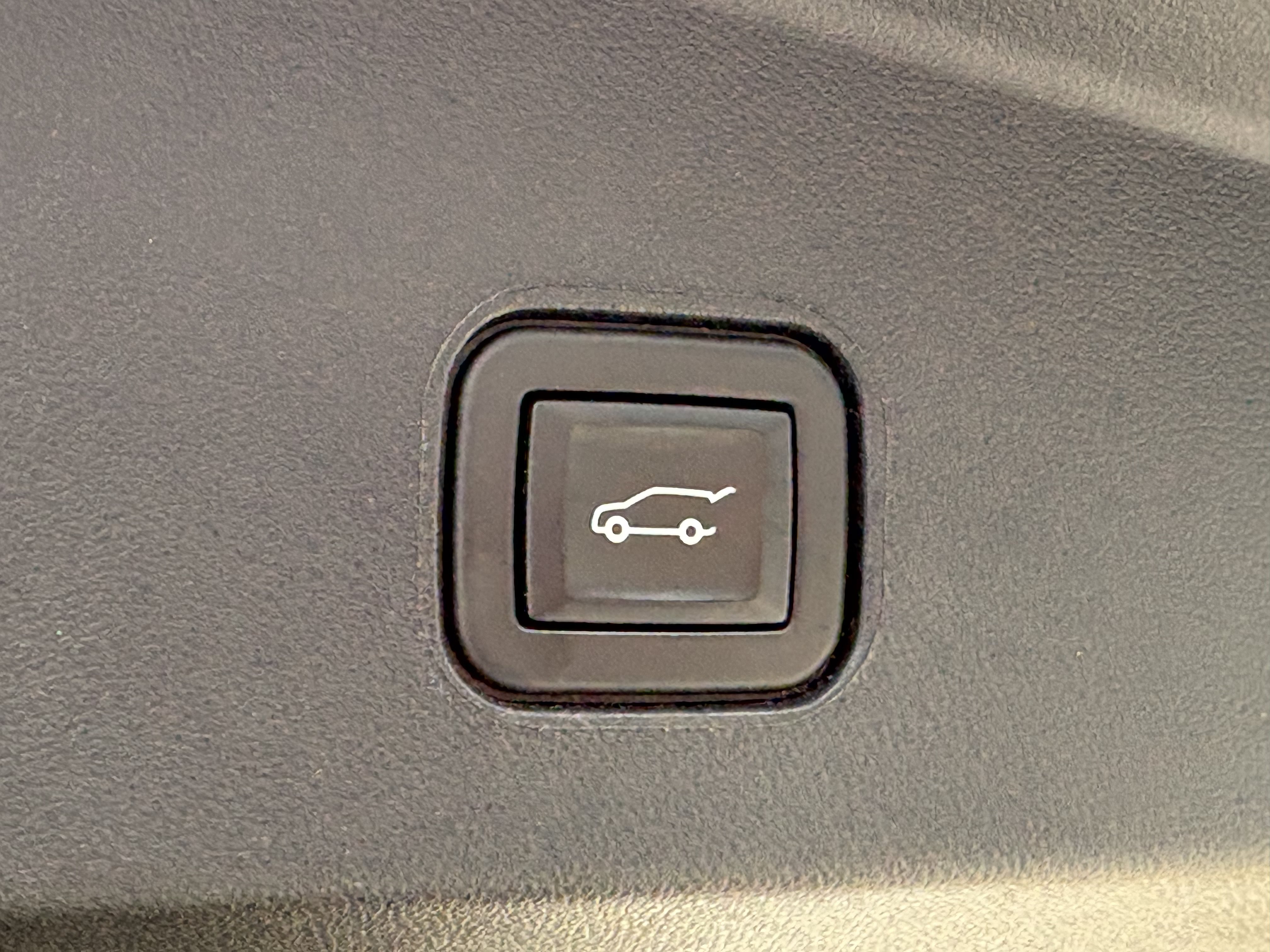 Certified 2024 Cadillac Lyriq Sport AWD/4WD image 13