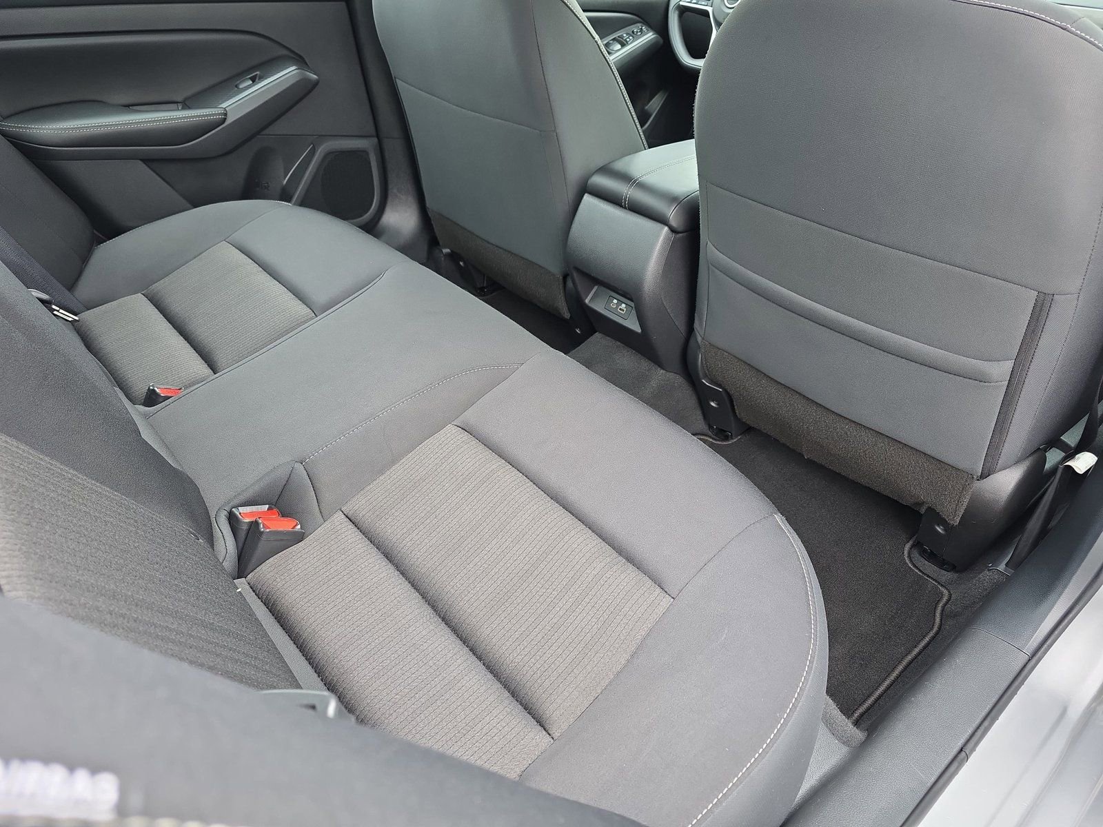 Used 2024 Nissan Altima 2.5 SV image 11