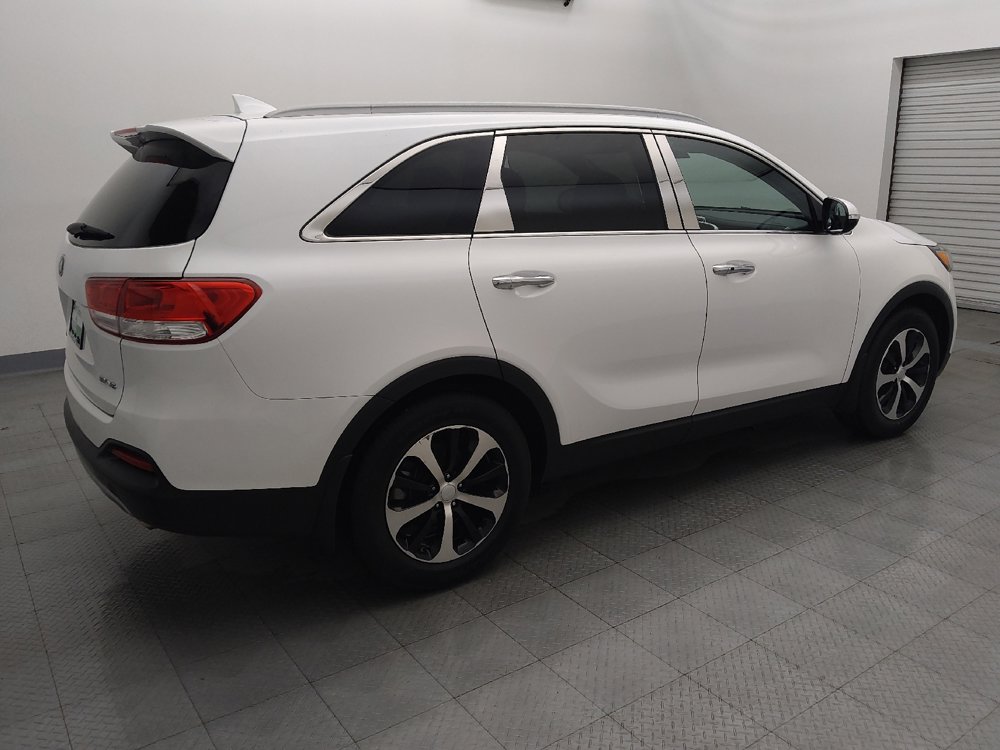 Used 2017 Kia Sorento EX w/ EX V6 Premium Package image 10