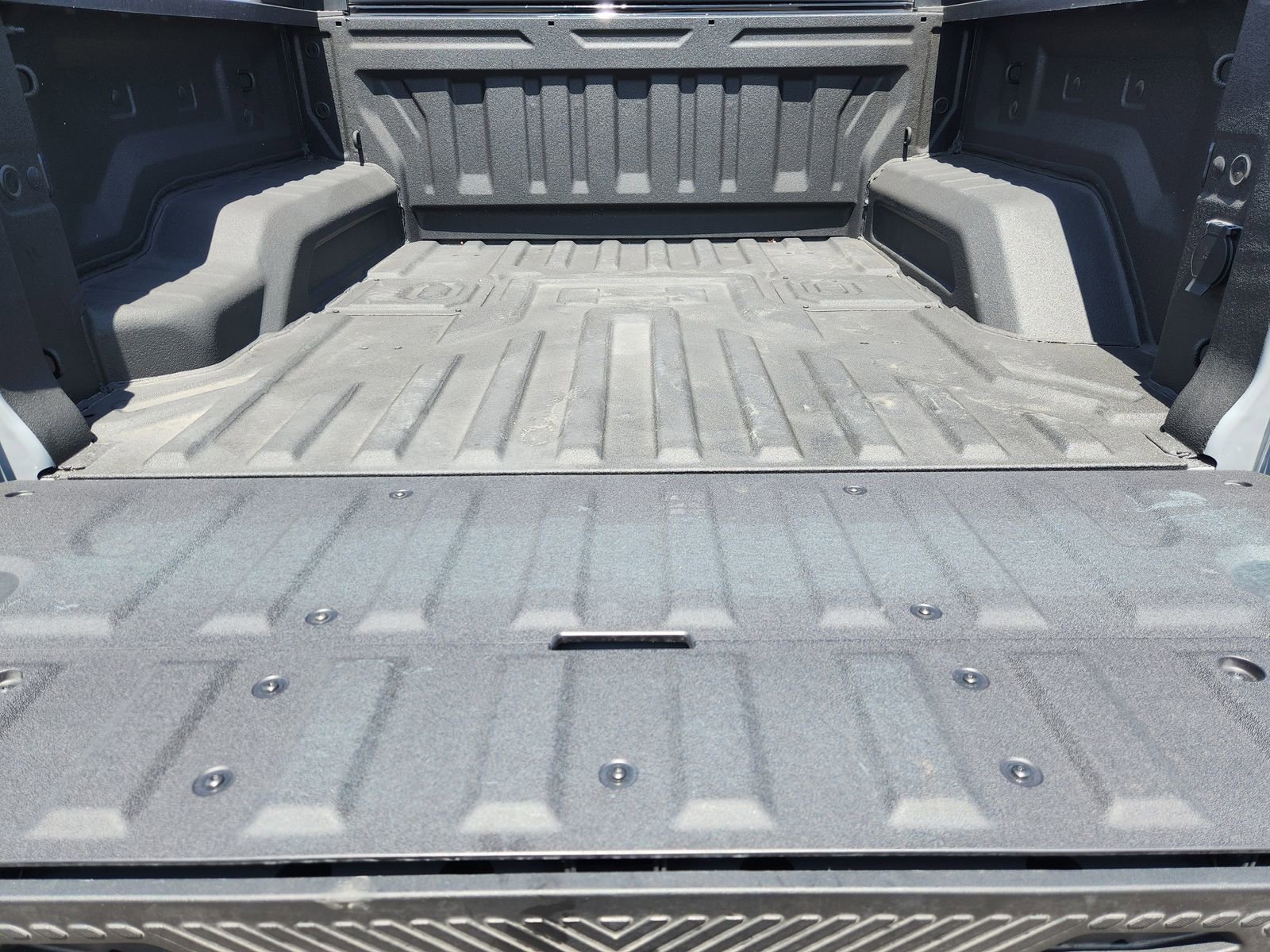 New 2025 GMC Hummer EV 2X image 37