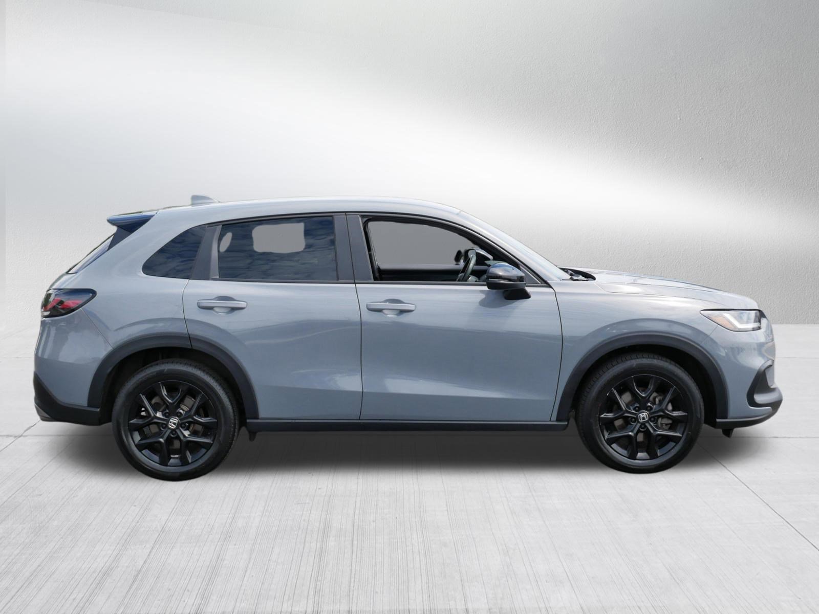 Used 2024 Honda HR-V Sport image 8