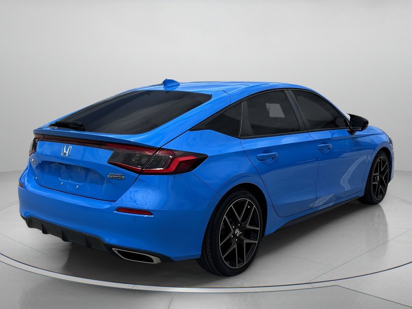 Used 2022 Honda Civic Sport Touring image 3