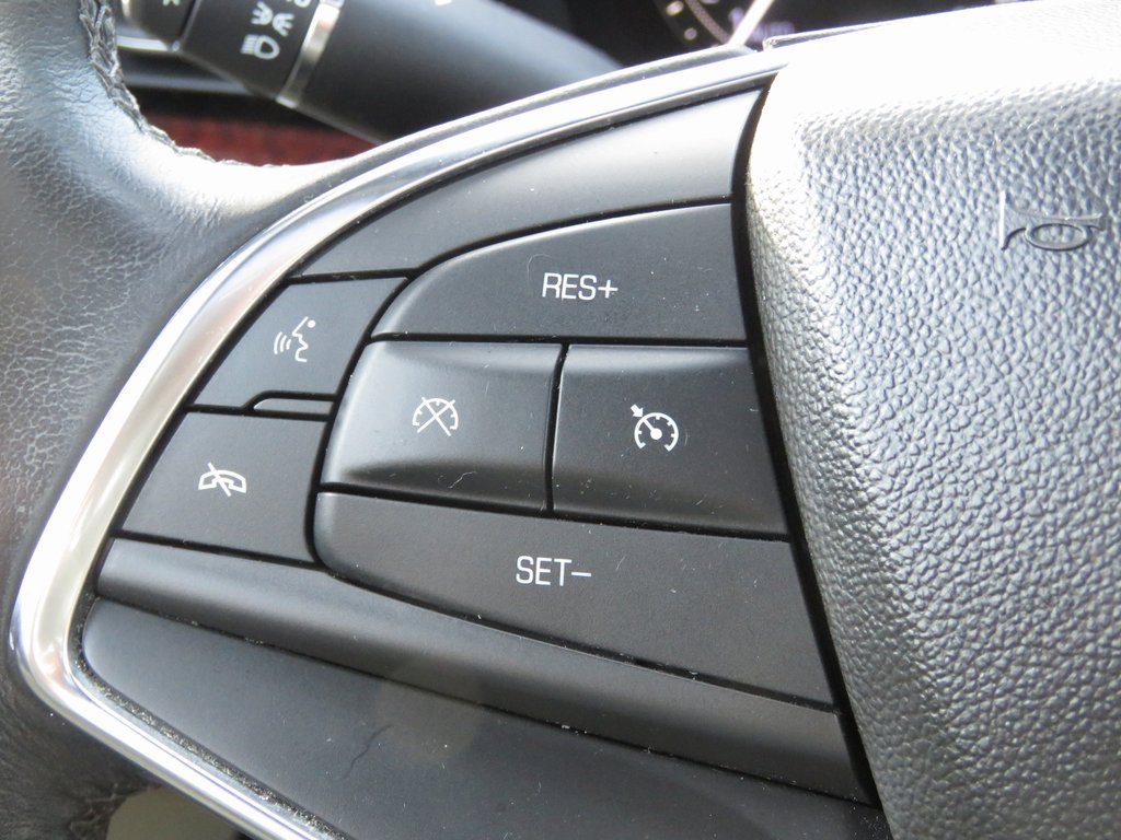 Used 2018 Cadillac XT5 Premium Luxury w/ Driver Assist Package image 23