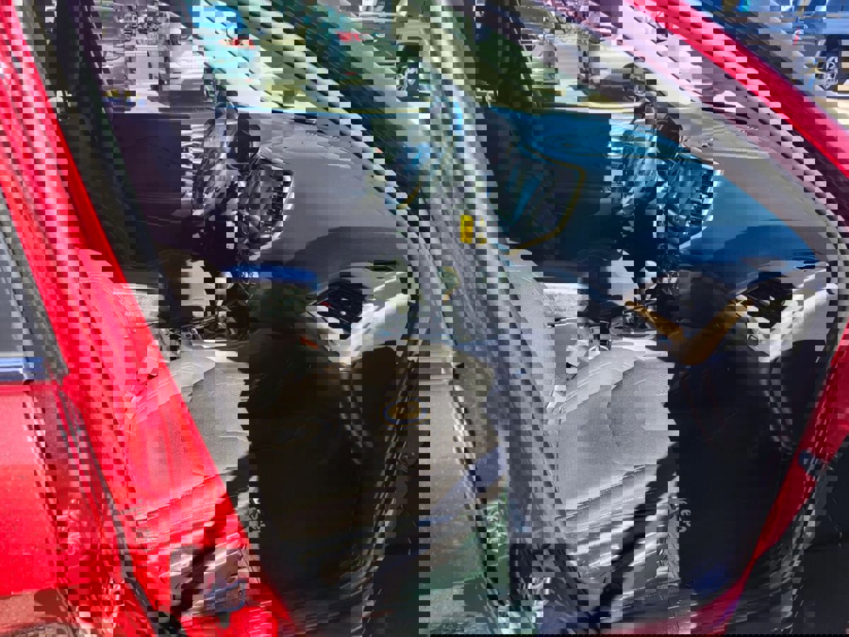 Used 2017 Jeep Cherokee Latitude image 17