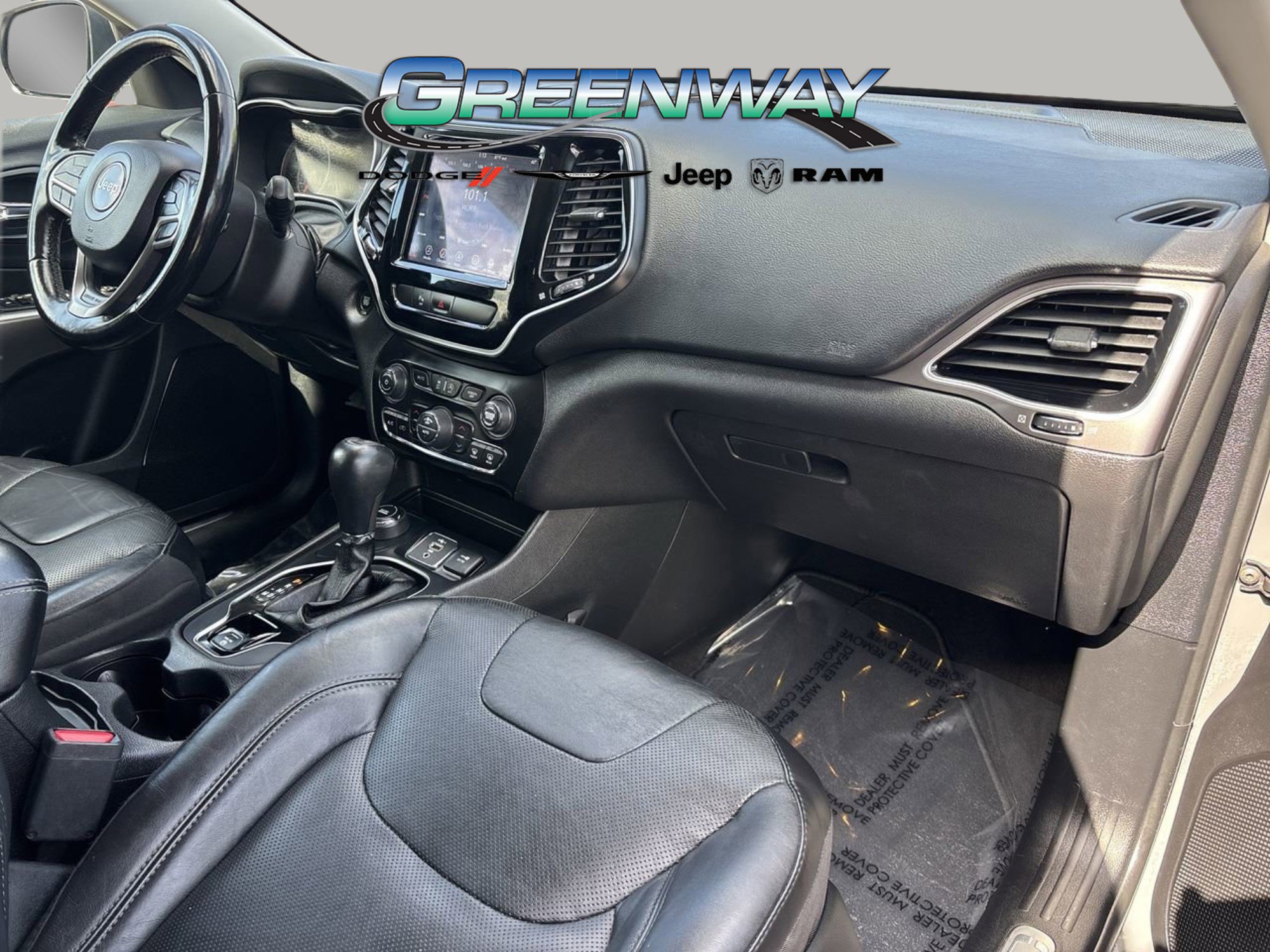 Used 2020 Jeep Cherokee Limited image 6