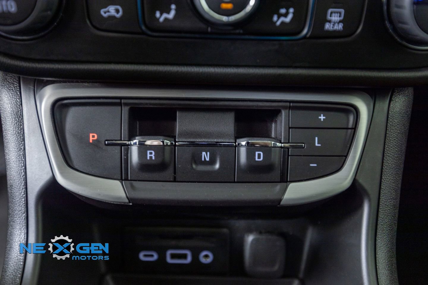 Used 2022 GMC Terrain SLE w/ Driver Convenience Package image 22