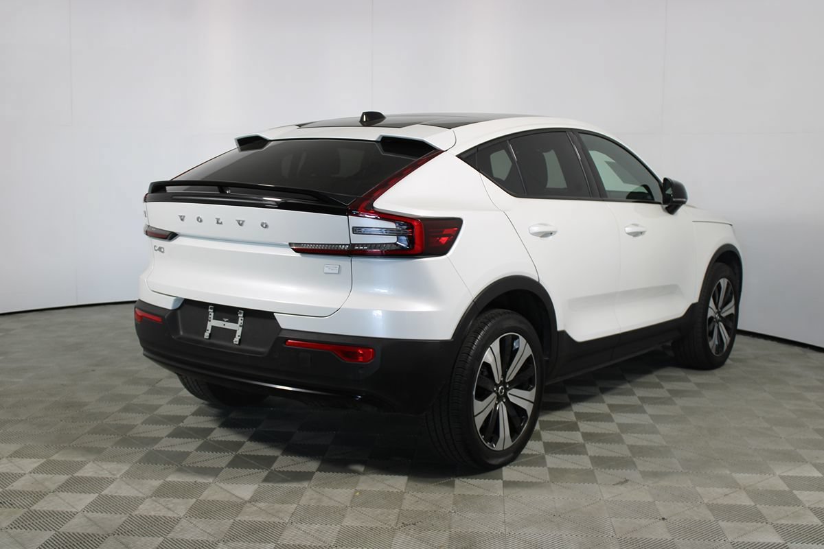 Used 2023 Volvo C40 P8 Recharge Plus AWD/4WD image 6
