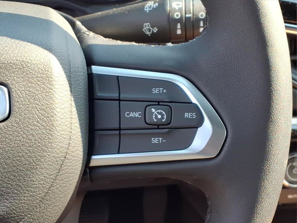 New 2026 Jeep Compass Latitude AWD/4WD image 23