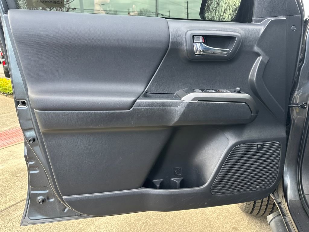 Certified 2023 Toyota Tacoma TRD Off-Road w/ TRD Premium Off Road Package image 11