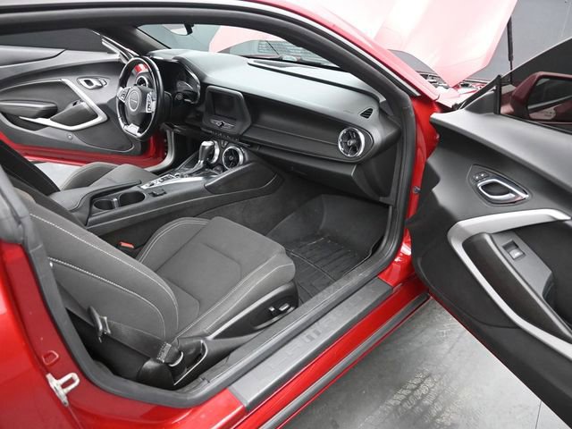 Used 2021 Chevrolet Camaro LT RWD image 15
