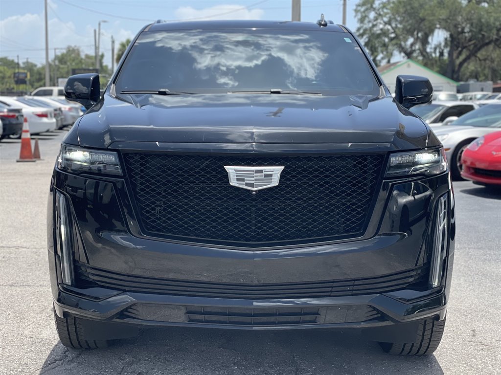 Used 2021 Cadillac Escalade ESV Sport w/ Driver Assist Tech Package AWD/4WD image 18