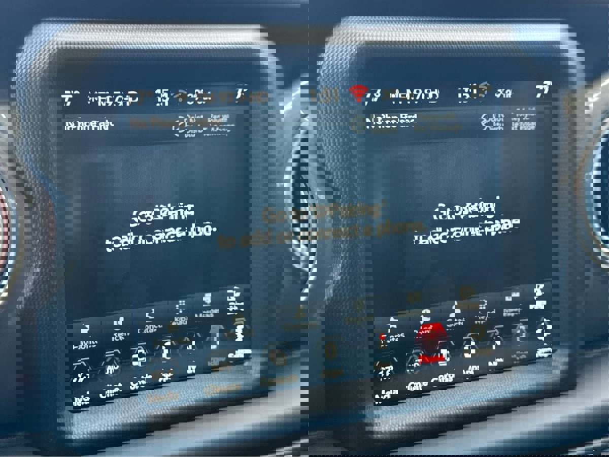 Used 2023 Jeep Gladiator Overland image 34