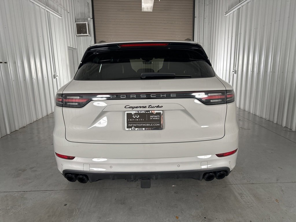 Used 2021 Porsche Cayenne Turbo image 6