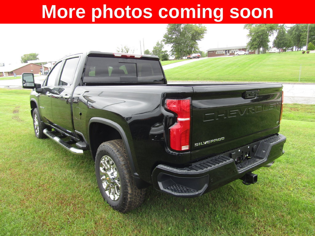 New 2026 Chevrolet Silverado 2500 LT w/ Z71 Chrome Sport Edition AWD/4WD image 3