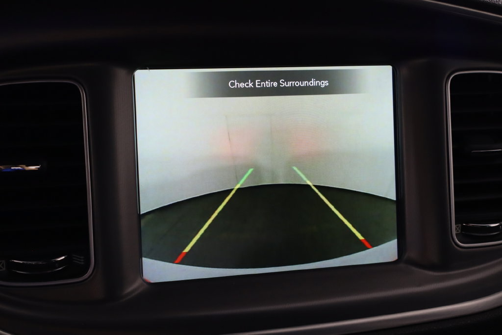 Used 2020 Dodge Charger SXT AWD/4WD image 32