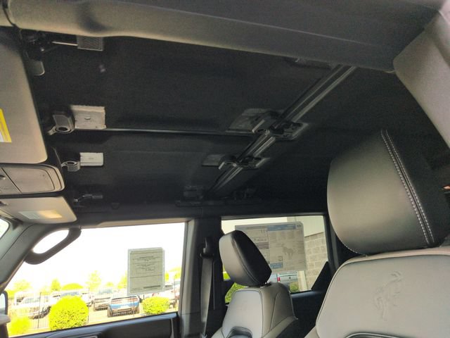 New 2026 Ford Bronco Outer Banks w/ Sasquatch Package AWD/4WD image 23