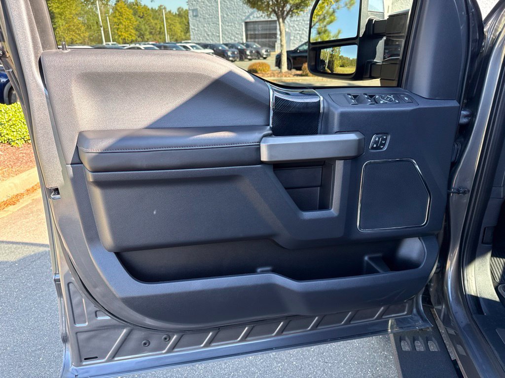 Used 2022 Ford F250 Platinum w/ Tremor Off-Road Package AWD/4WD image 15