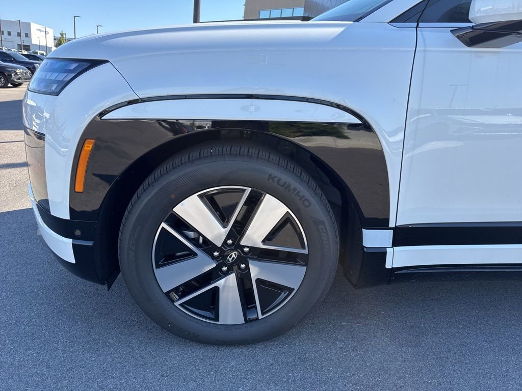 New 2026 Hyundai Ioniq 9 SEL image 7