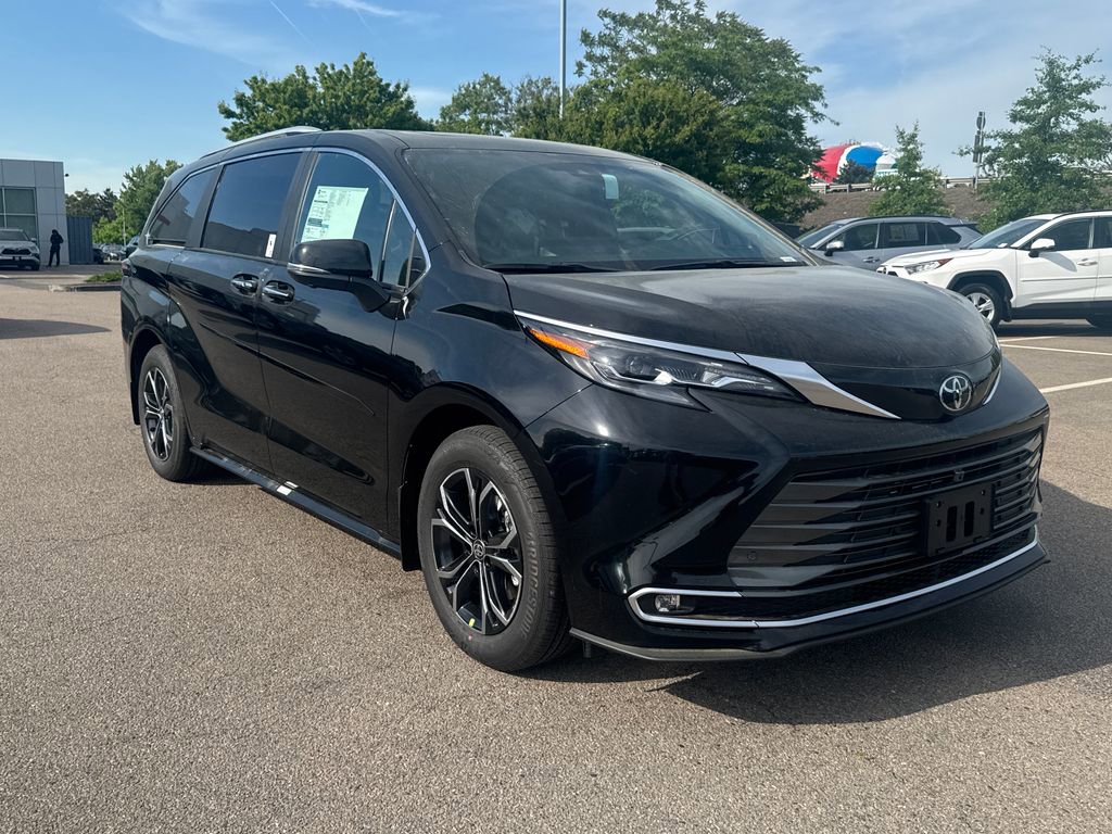 New 2026 Toyota Sienna Platinum AWD/4WD image 12