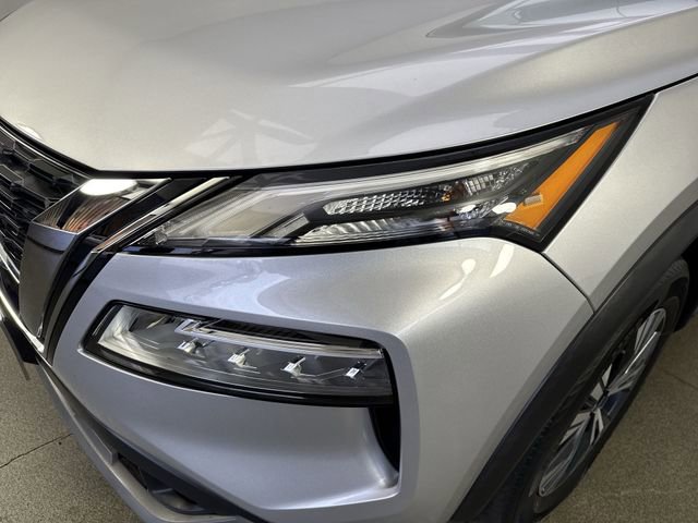 Used 2023 Nissan Rogue SV image 30